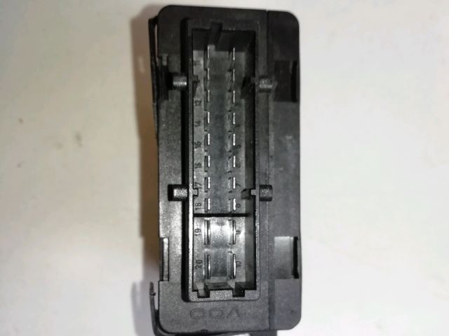 bontott MERCEDES-BENZ E-CLASS Légrugó Vezérlő