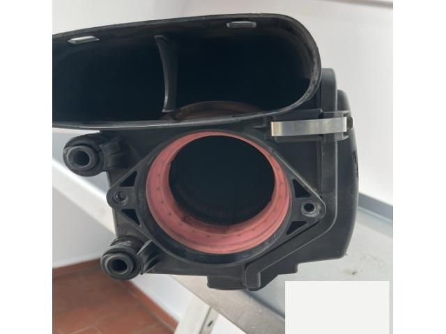 bontott MERCEDES-BENZ E-CLASS Légszűrő Ház