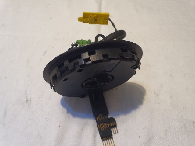 bontott MERCEDES-BENZ E-CLASS Légzsák Átvezető Szalagkábel