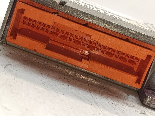 bontott MERCEDES-BENZ E-CLASS Légzsák Elektronika