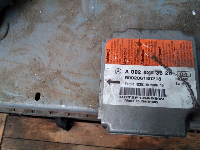 bontott MERCEDES-BENZ E-CLASS Légzsák Elektronika