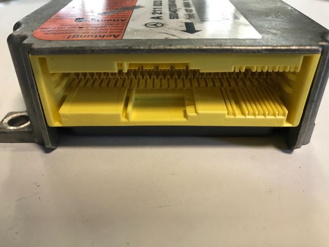 bontott MERCEDES-BENZ E-CLASS Légzsák Elektronika