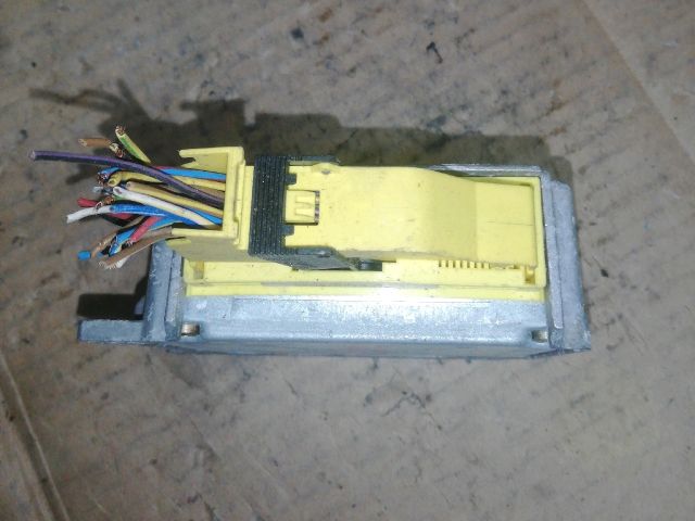 bontott MERCEDES-BENZ E-CLASS Légzsák Elektronika