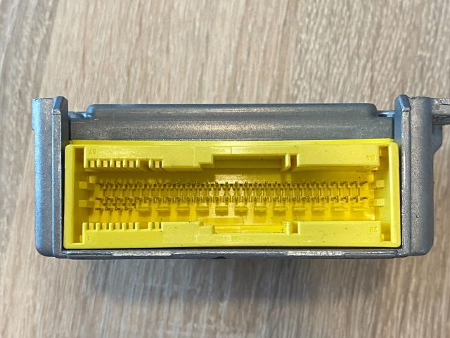 bontott MERCEDES-BENZ E-CLASS Légzsák Elektronika