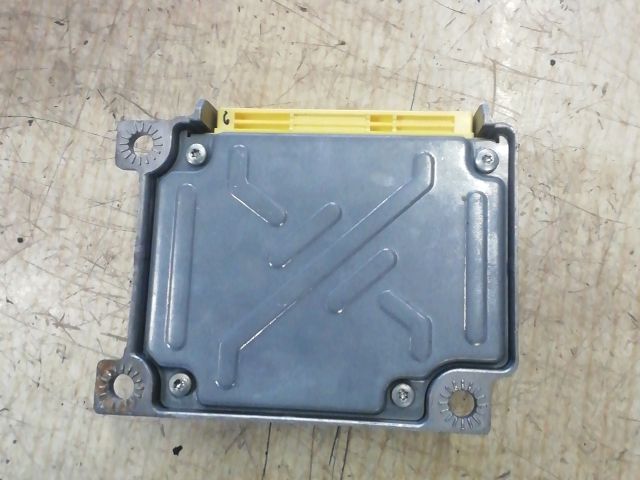 bontott MERCEDES-BENZ E-CLASS Légzsák Elektronika