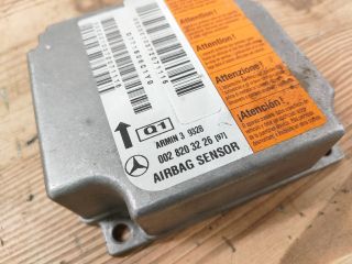 bontott MERCEDES-BENZ E-CLASS Légzsák Elektronika