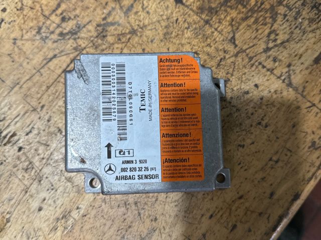 bontott MERCEDES-BENZ E-CLASS Légzsák Elektronika