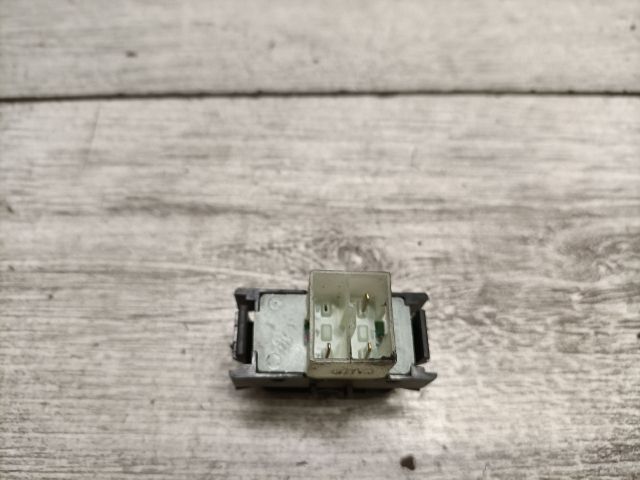 bontott MERCEDES-BENZ E-CLASS Menetstabilizátor Kapcsoló