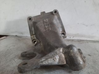 bontott MERCEDES-BENZ E-CLASS Motor Tartó Bak (Fém)