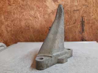 bontott MERCEDES-BENZ E-CLASS Motor Tartó Bak (Fém)