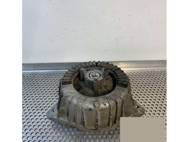 bontott MERCEDES-BENZ E-CLASS Motor Tartó Bak Jobb