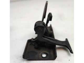 bontott MERCEDES-BENZ E-CLASS Motorháztető Biztonsági Kampó