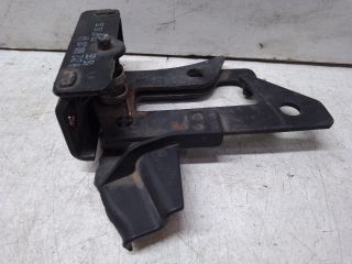 bontott MERCEDES-BENZ E-CLASS Motorháztető Biztonsági Kampó