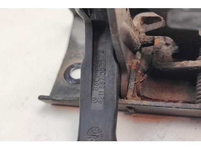 bontott MERCEDES-BENZ E-CLASS Motorháztető Biztonsági Kampó