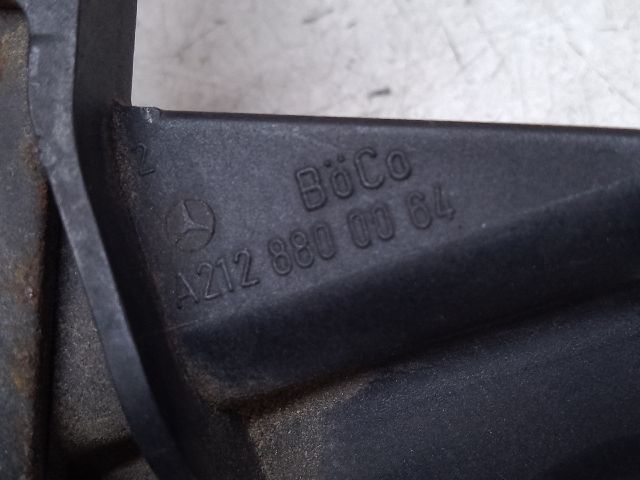 bontott MERCEDES-BENZ E-CLASS Motorháztető Biztonsági Kampó