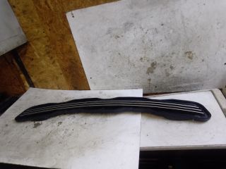 bontott MERCEDES-BENZ E-CLASS Motorháztető Díszrács