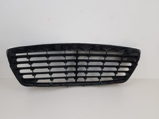 bontott MERCEDES-BENZ E-CLASS Motorháztető Díszrács