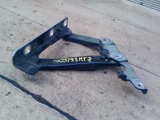 bontott MERCEDES-BENZ E-CLASS Motorháztető Jobb Zsanér