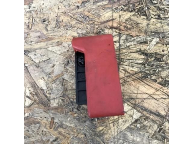 bontott MERCEDES-BENZ E-CLASS Motorháztető Nyitó Kar / Gomb