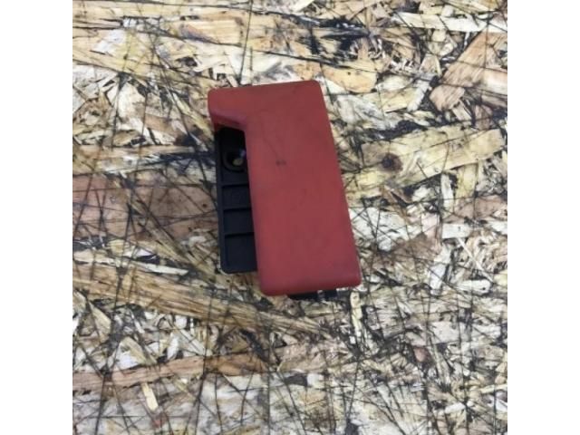 bontott MERCEDES-BENZ E-CLASS Motorháztető Nyitó Kar / Gomb