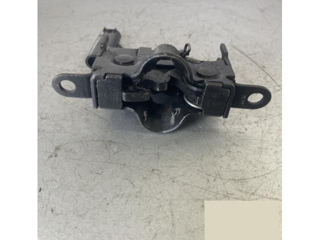 bontott MERCEDES-BENZ E-CLASS Motorháztető Zárszerkezet