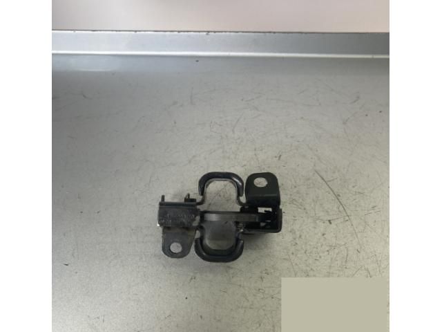 bontott MERCEDES-BENZ E-CLASS Motorháztető Zárszerkezet