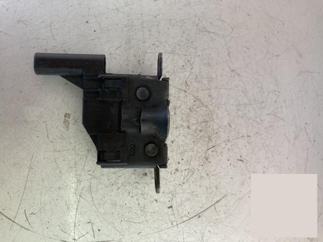 bontott MERCEDES-BENZ E-CLASS Motorháztető Zárszerkezet