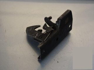 bontott MERCEDES-BENZ E-CLASS Motorháztető Zárszerkezet