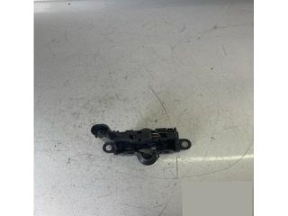 bontott MERCEDES-BENZ E-CLASS Motorháztető Zárszerkezet