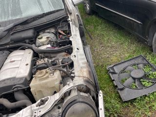 bontott MERCEDES-BENZ E-CLASS Motorháztető Zárszerkezet