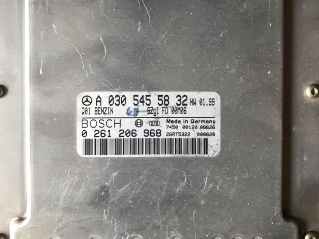 bontott MERCEDES-BENZ E-CLASS Motorvezérlő