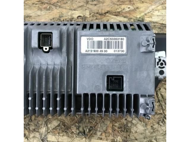 bontott MERCEDES-BENZ E-CLASS Multifunkciós Kijelző