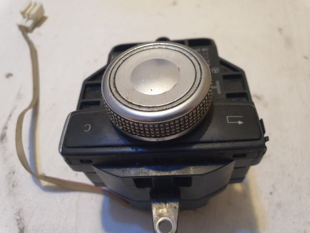 bontott MERCEDES-BENZ E-CLASS Multimédia Vezérlő