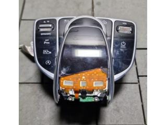 bontott MERCEDES-BENZ E-CLASS Multimédia Vezérlő