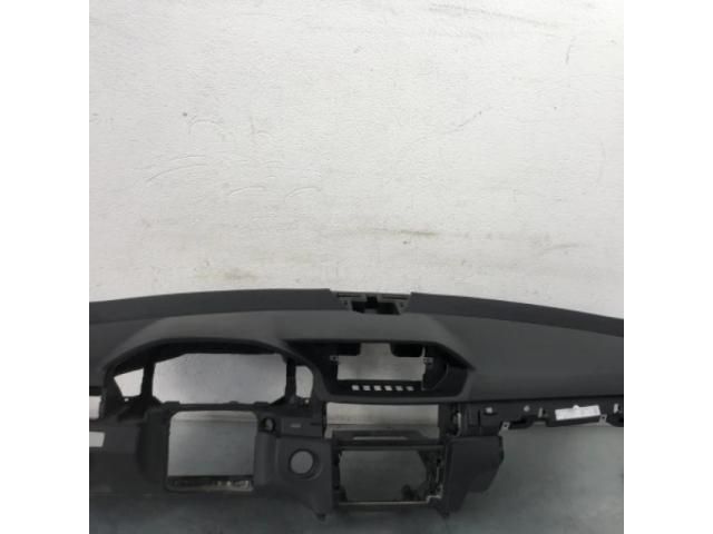 bontott MERCEDES-BENZ E-CLASS Műszerfal Héj