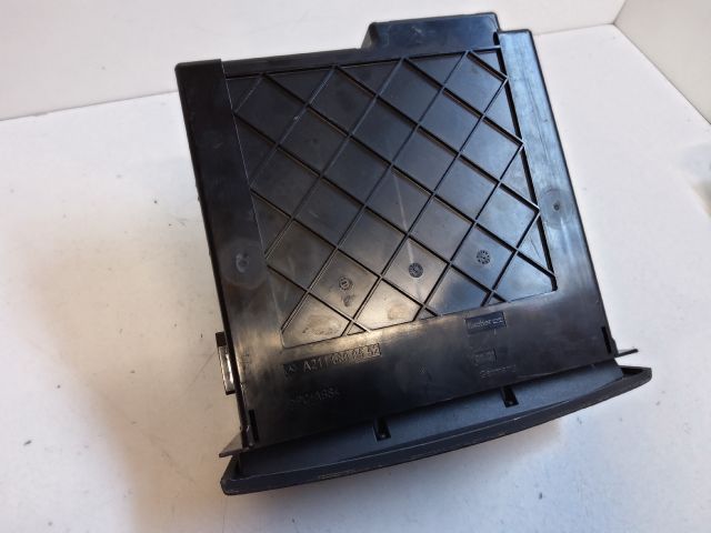 bontott MERCEDES-BENZ E-CLASS Műszerfal Szellőző Kapcsoló