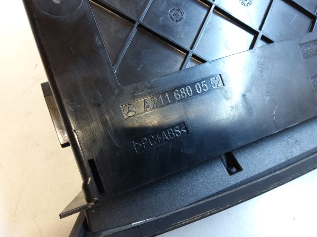 bontott MERCEDES-BENZ E-CLASS Műszerfal Szellőző Kapcsoló