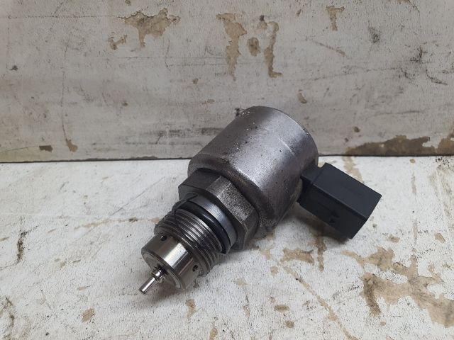 bontott MERCEDES-BENZ E-CLASS Nyomásszabályzó Szelep