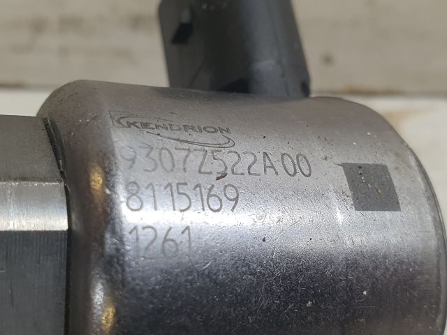 bontott MERCEDES-BENZ E-CLASS Nyomásszabályzó Szelep