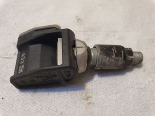 bontott MERCEDES-BENZ E-CLASS Okos Kerékszelep