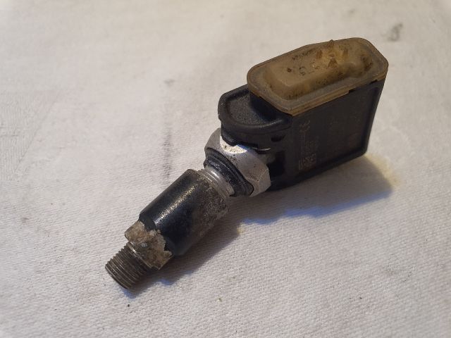 bontott MERCEDES-BENZ E-CLASS Okos Kerékszelep