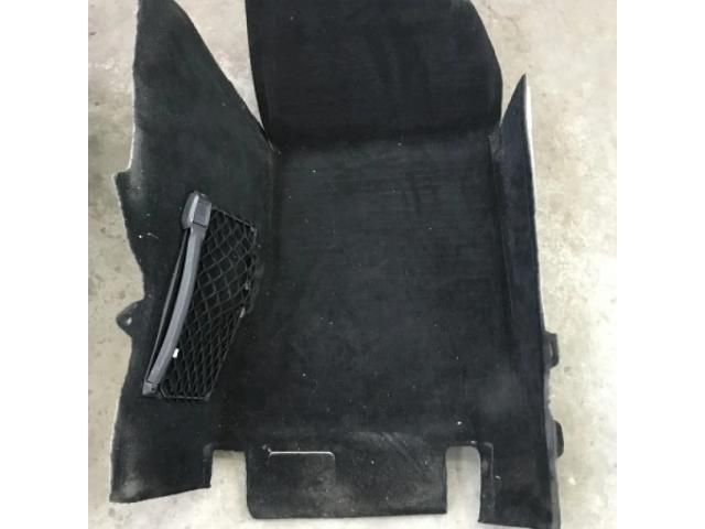 bontott MERCEDES-BENZ E-CLASS Padlószőnyeg