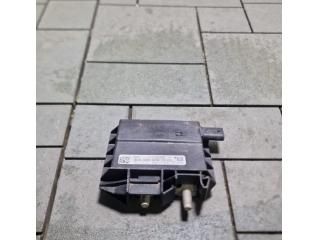 bontott MERCEDES-BENZ E-CLASS Pozitív Kábel