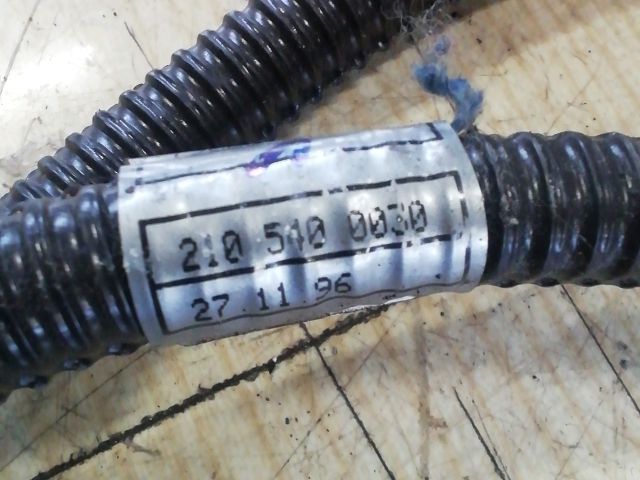 bontott MERCEDES-BENZ E-CLASS Pozitív Kábel