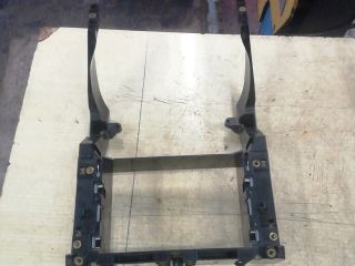 bontott MERCEDES-BENZ E-CLASS Rádió / CD Keret