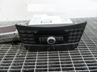 bontott MERCEDES-BENZ E-CLASS Rádió / CD