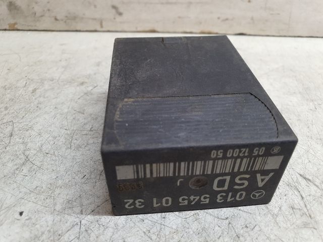 bontott MERCEDES-BENZ E-CLASS Relé