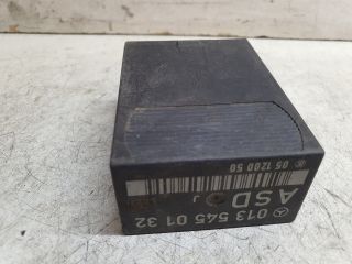 bontott MERCEDES-BENZ E-CLASS Relé