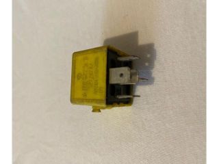 bontott MERCEDES-BENZ E-CLASS Relé