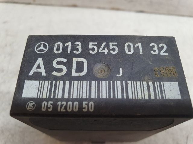 bontott MERCEDES-BENZ E-CLASS Relé